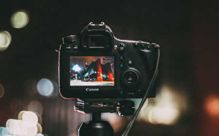 The Best Filmmaking Gear Under $1,000 for Your No-Budget Short Film